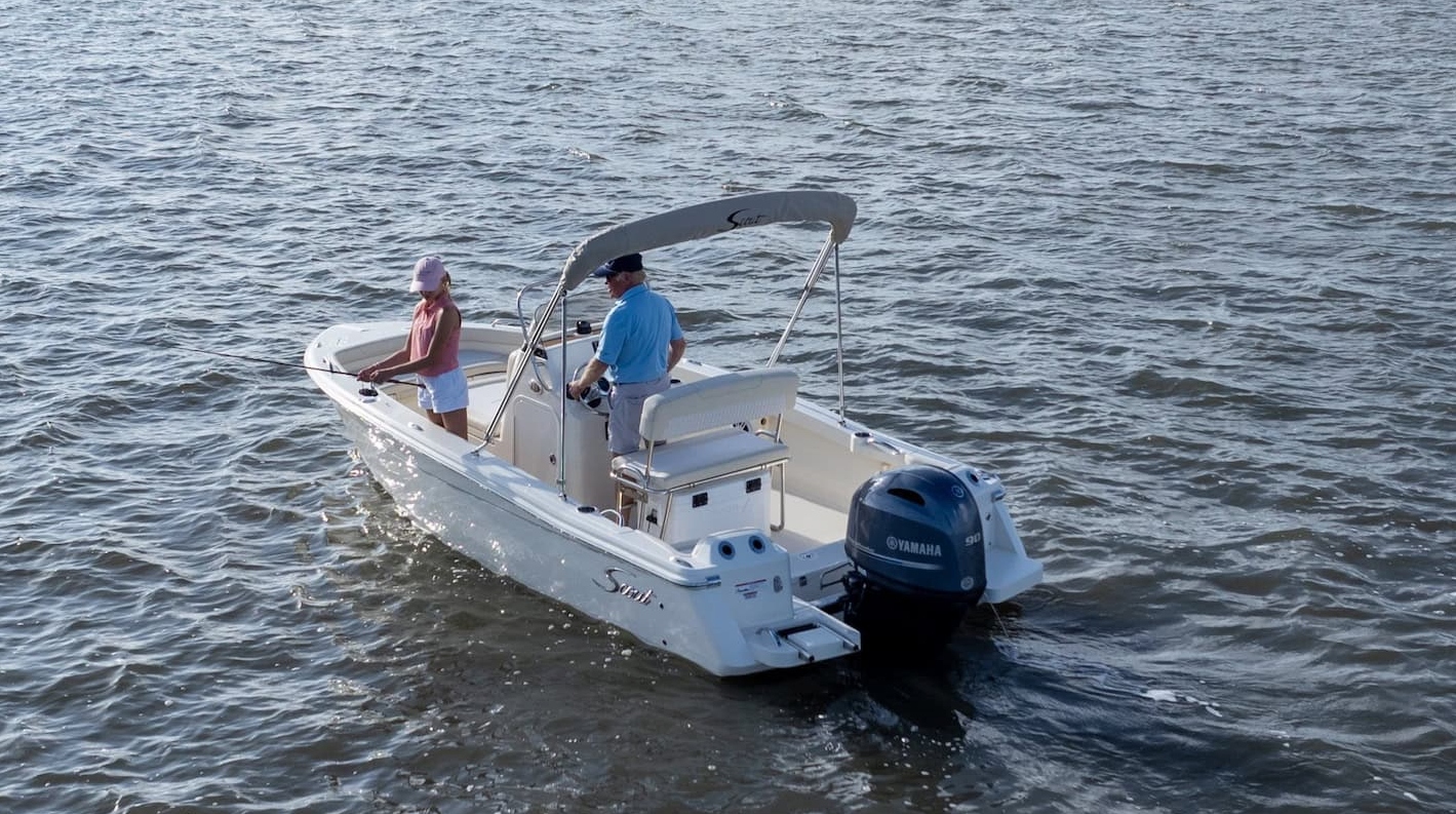 Scout 188 Sportfish center console boat